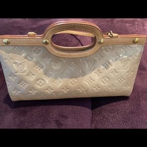 Louis Vuitton Patent Leather Purse-Authentic